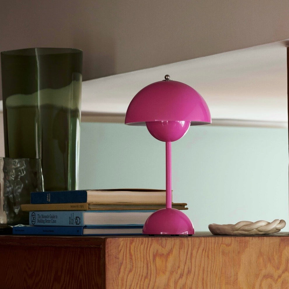 APOLLO Portable Lamp