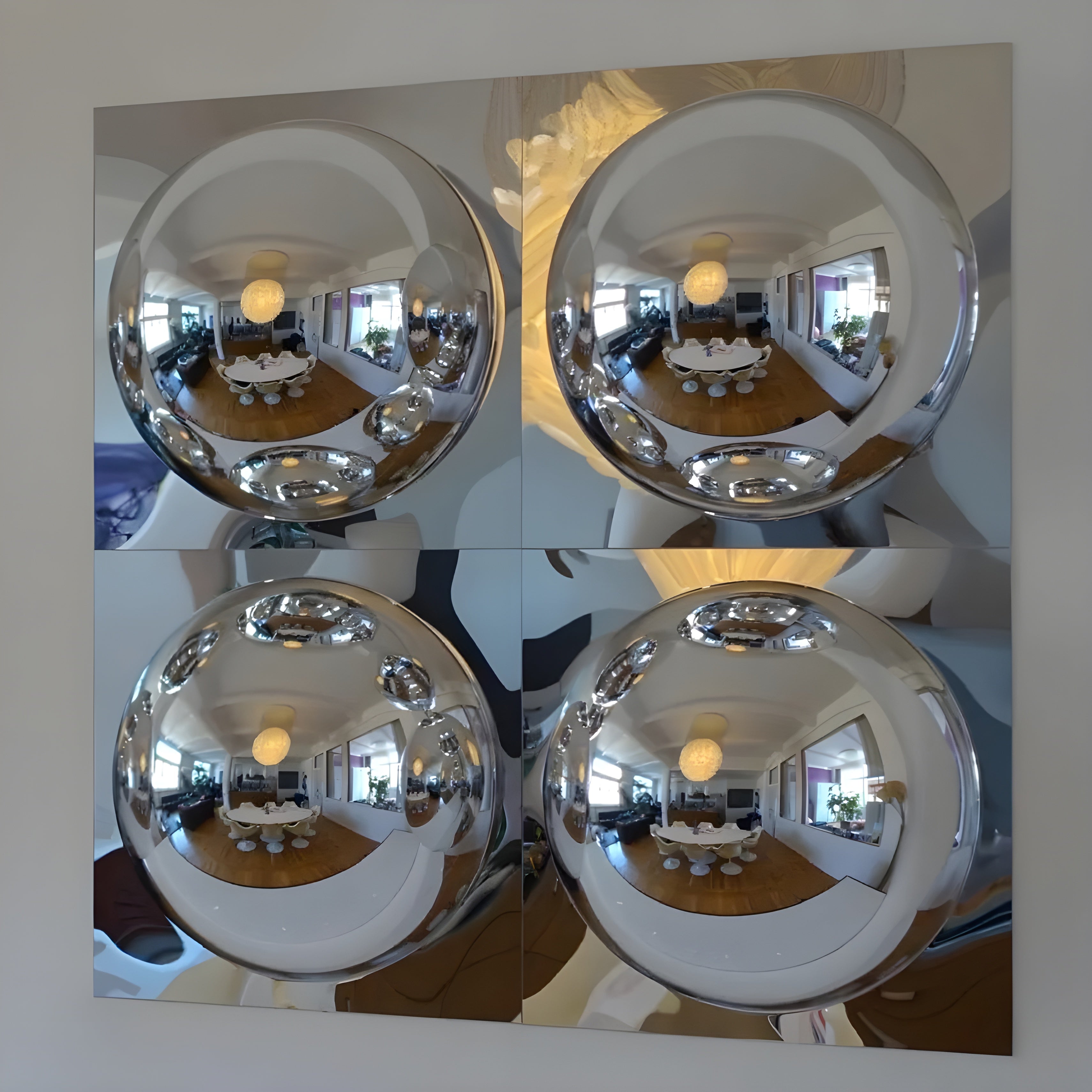 LA BOULE Wall Mirror