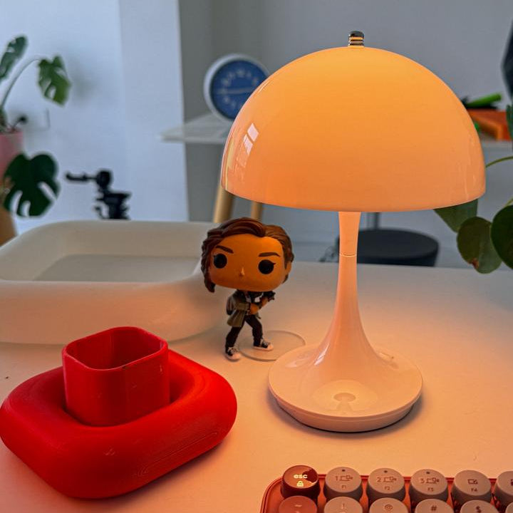 SVAMP Portable Lamp